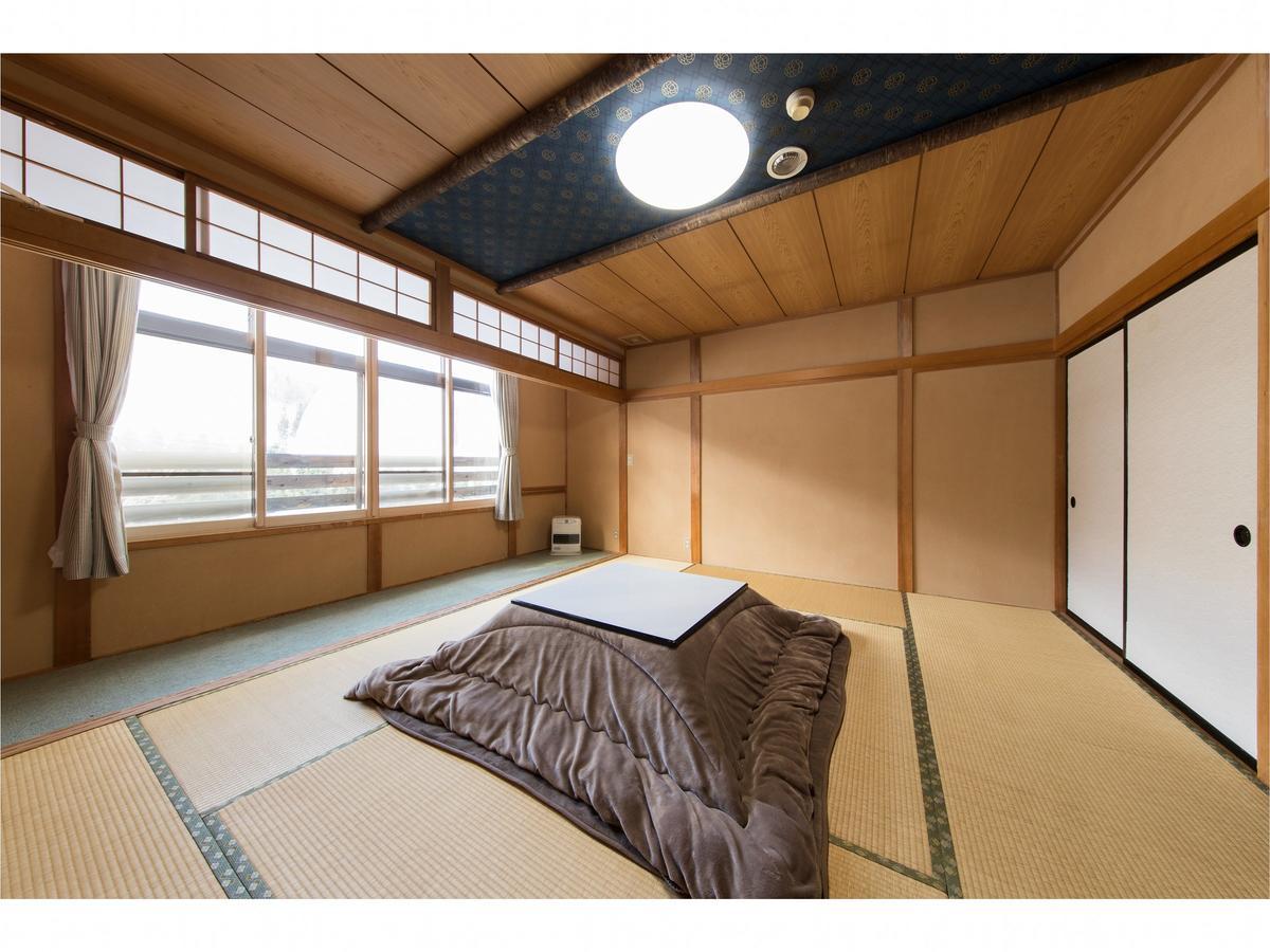 Lodge Uenohara Yamanoie Minakami Exteriör bild