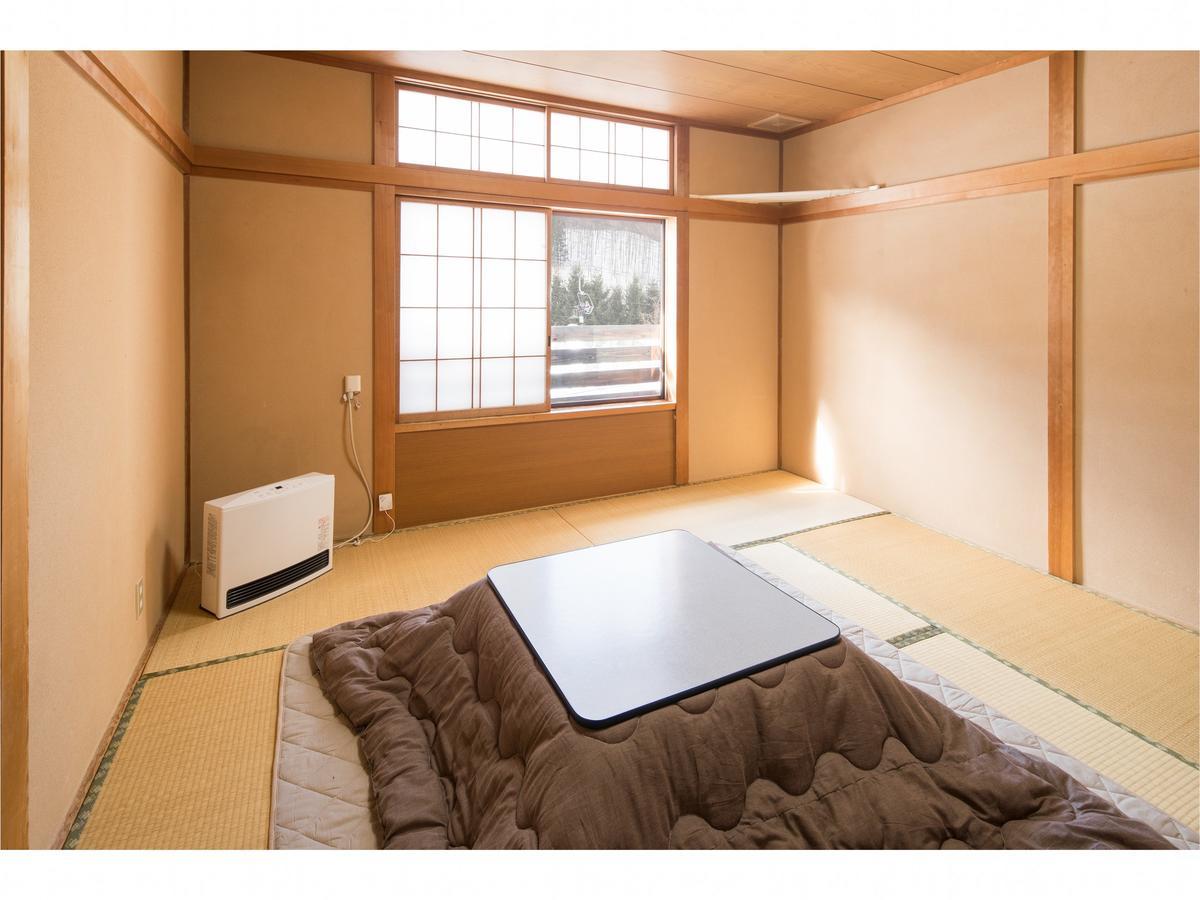 Lodge Uenohara Yamanoie Minakami Exteriör bild